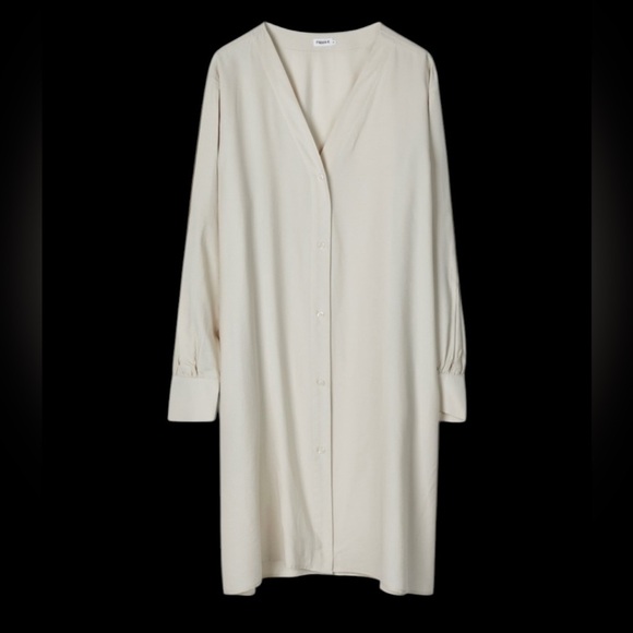 Filippa K “Isobel” NWOT size 34 (4 US) dress shirt in ivory/cream oversized - Picture 1 of 16